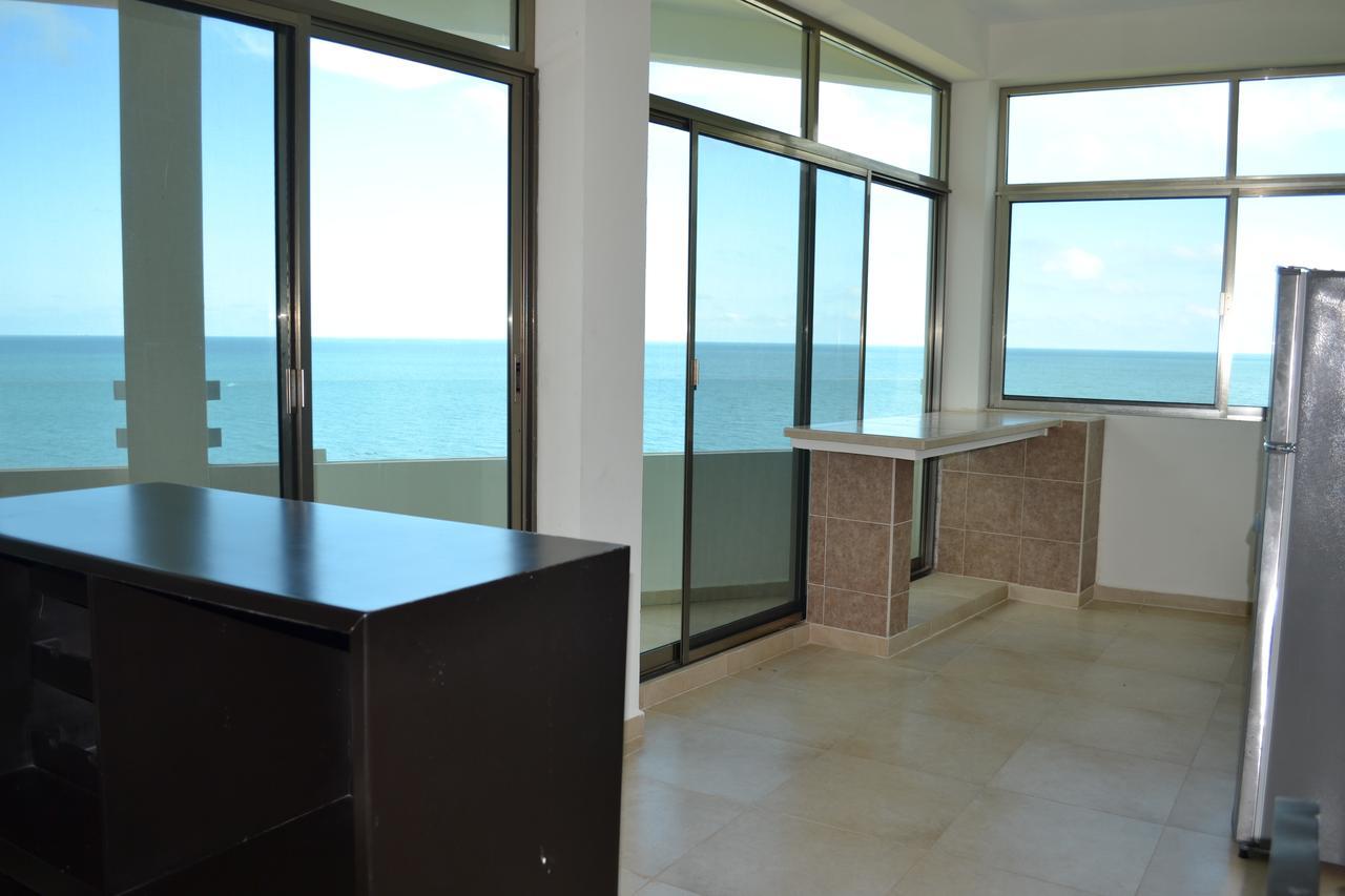 كامبيش La Vista San Lorenzo Suites المظهر الخارجي الصورة
